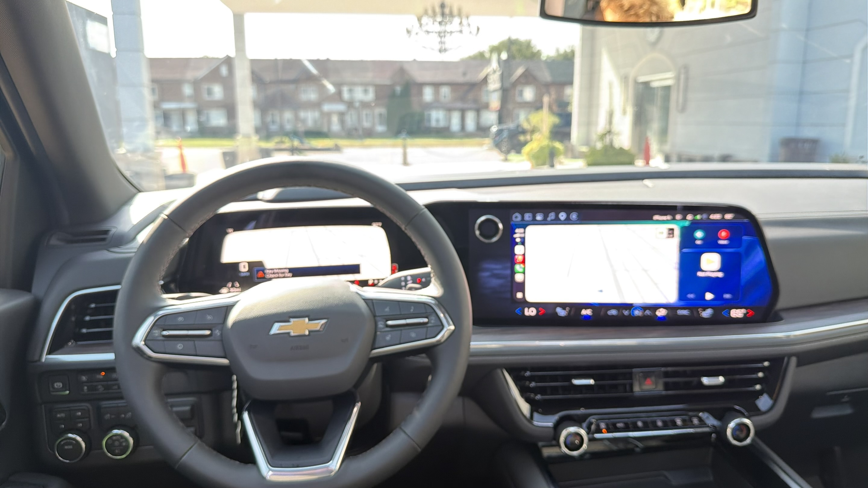 2026 Chevrolet Tahoe LT Fully Loaded — Cockpit, steering wheel & digital infotainment